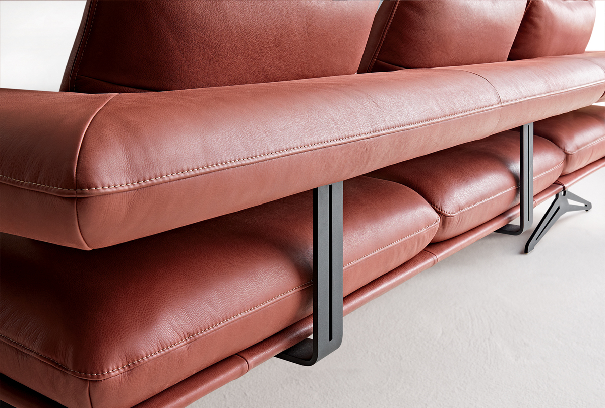 Hoover by simplysofas.in